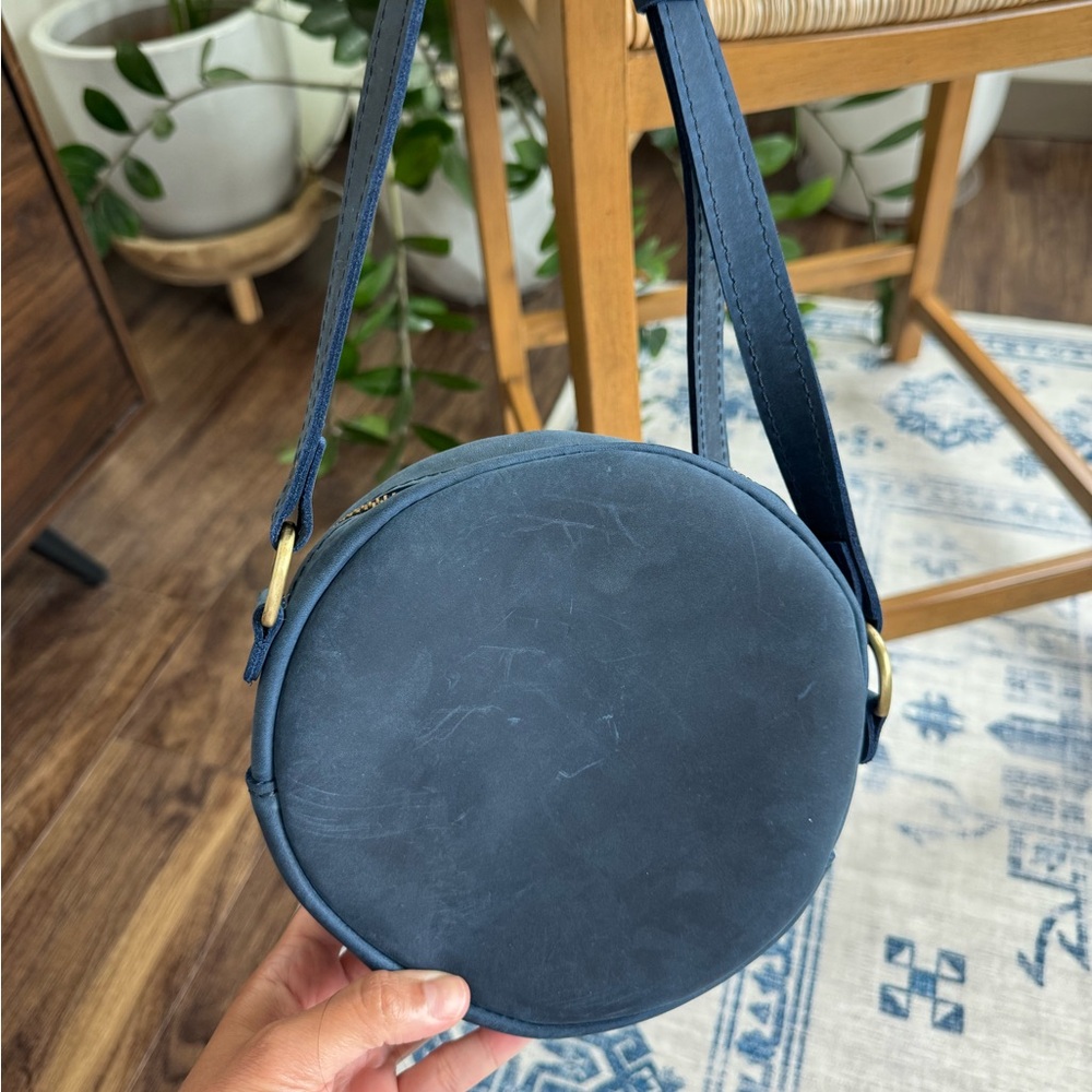NWOT deep water circle portland leather crossbody bag - Picture 5 of 7